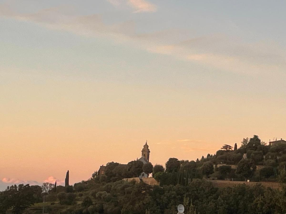 Il Tramonto Apartment Montalcino Exterior photo